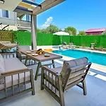 Almilalin 6 Bedroom For Rent In