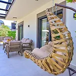 Villa Almilalin 6 Bedroom For Rent In Ölüdeniz