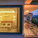Almilalin 6 Bedroom For Rent In Ölüdeniz