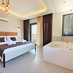 Almilalin 6 Bedroom For Rent In Villa