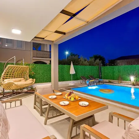 Almilalin 6 Bedroom For Rent In 别墅