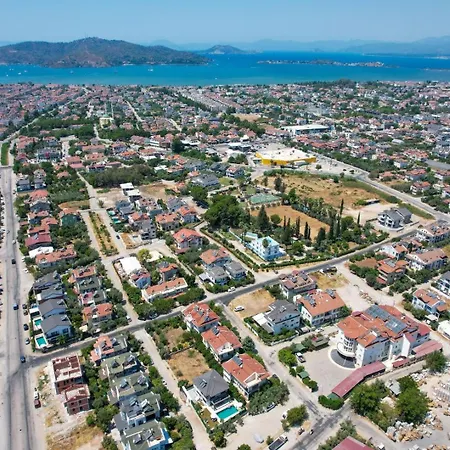Almilalin 6 Bedroom For Rent In Villa