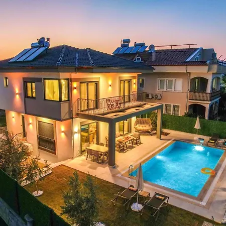 Almilalin 6 Bedroom For Rent In Oludeniz