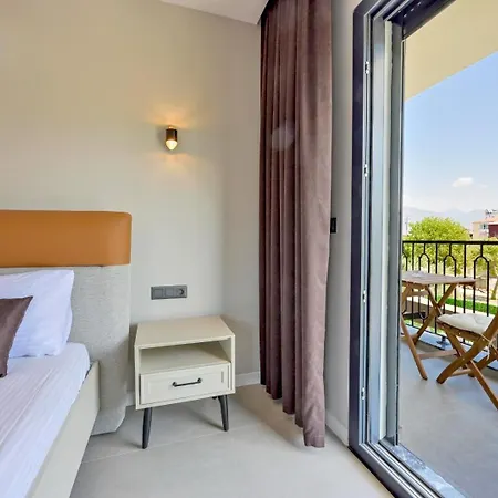 Almilalin 6 Bedroom For Rent In Oludeniz