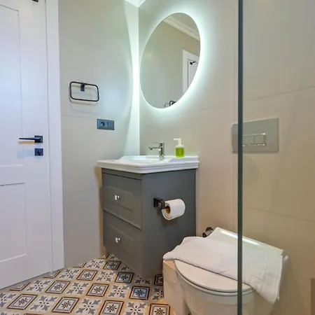 Almilalin 6 Bedroom For Rent In Villa Oludeniz