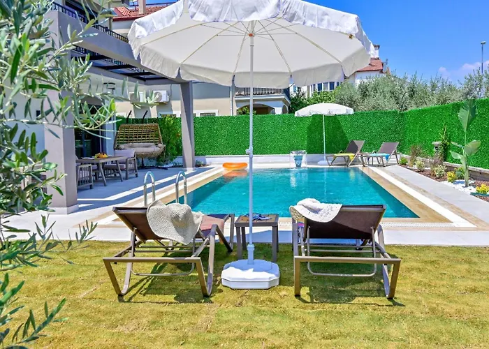 Вилла Almilalin 6 Bedroom For Rent In