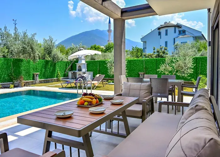 Вилла Almilalin 6 Bedroom For Rent In *