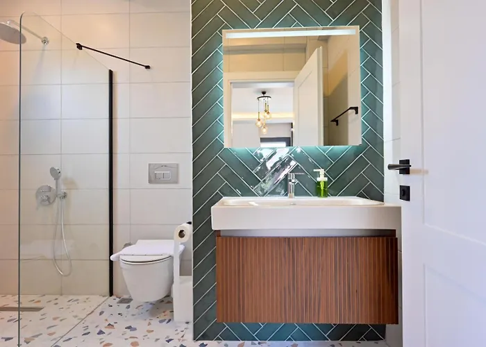 Almilalin 6 Bedroom For Rent In Вилла