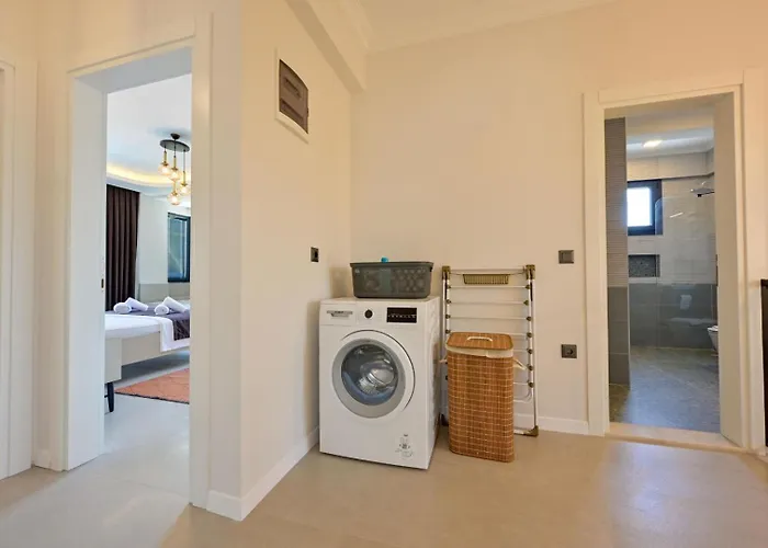 Almilalin 6 Bedroom For Rent In