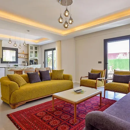 Almilalin 6 Bedroom For Rent In Villa Oludeniz