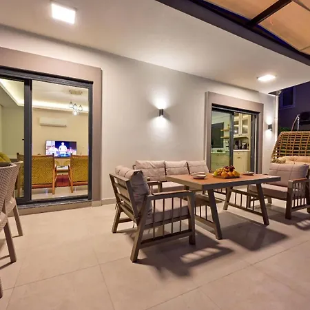 Almilalin 6 Bedroom For Rent In * Oludeniz
