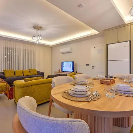 Almilalin 6 Bedroom For Rent In Oludeniz