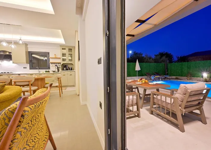 Villa Almilalin 6 Bedroom For Rent In Ölüdeniz