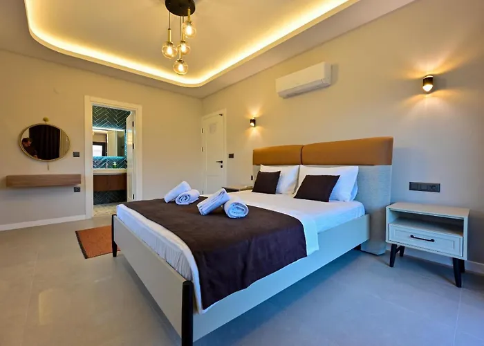 Villa Almilalin 6 Bedroom For Rent In Ölüdeniz